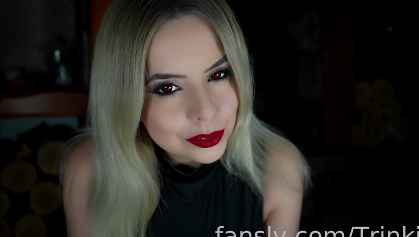 TRINKI ASMR SPECIAL HALLOWEEN ROLEPLAY