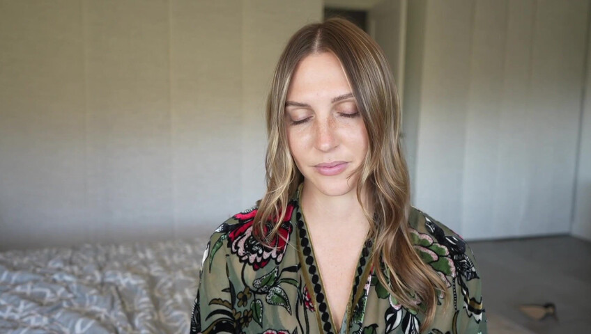 Tatum Christine - Mom's Sticky Situation