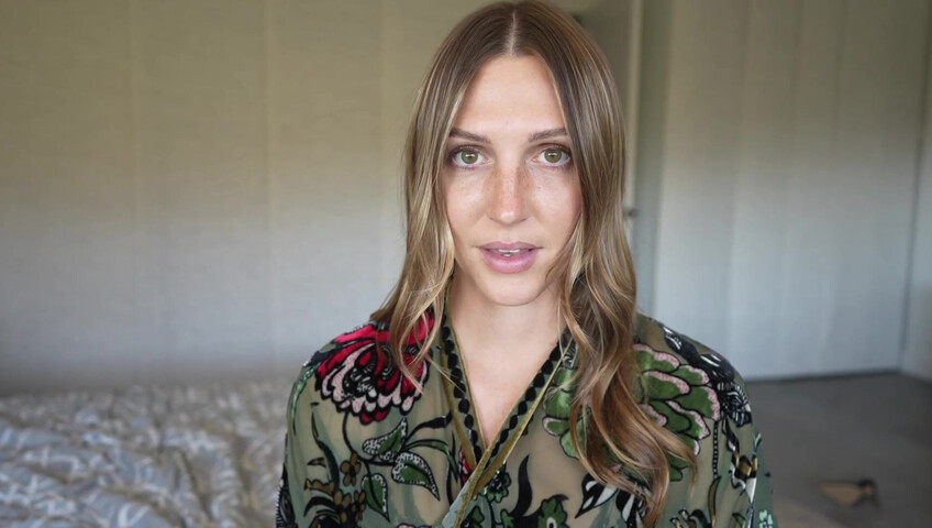 Tatum Christine - Mom's Sticky Situation