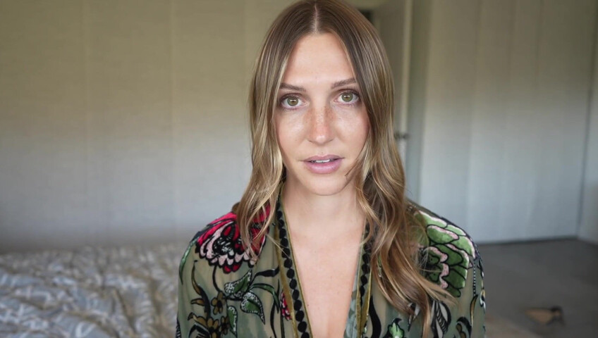 Tatum Christine - Mom's Sticky Situation