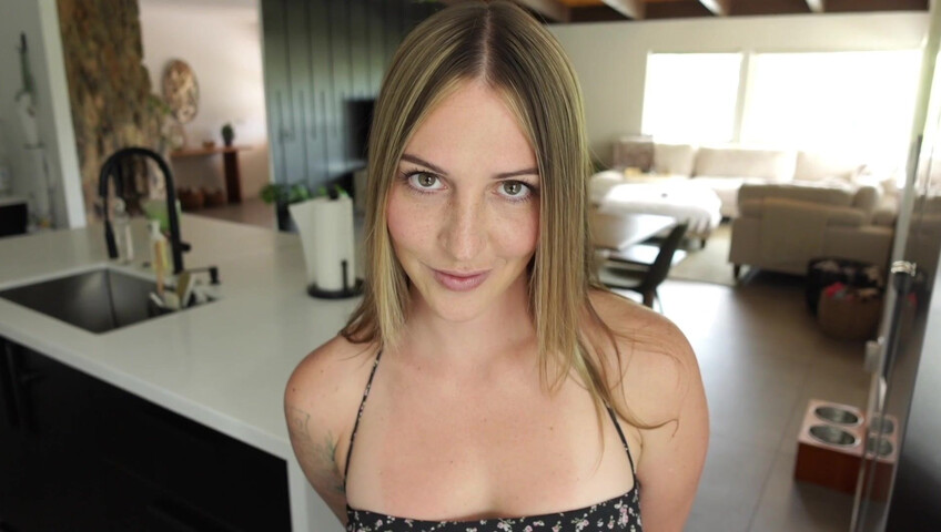 Tatum Christine - Obsessive Sister Makes You Cheat - insidetatum