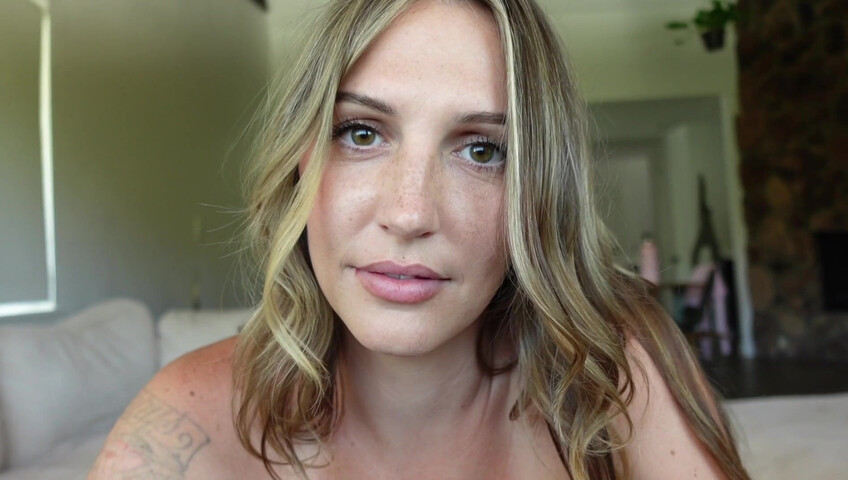 Tatum Christine - Slutty Sister Satisfies Your Needs