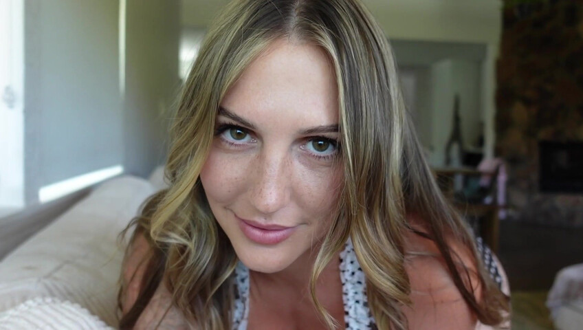 Tatum Christine - Slutty Sister Satisfies Your Needs