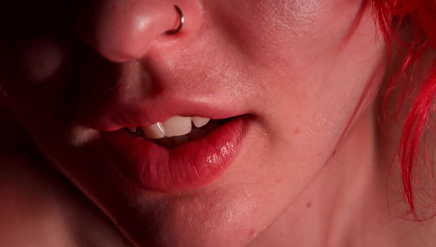 The Sounds of Girls - ASMR Close Up