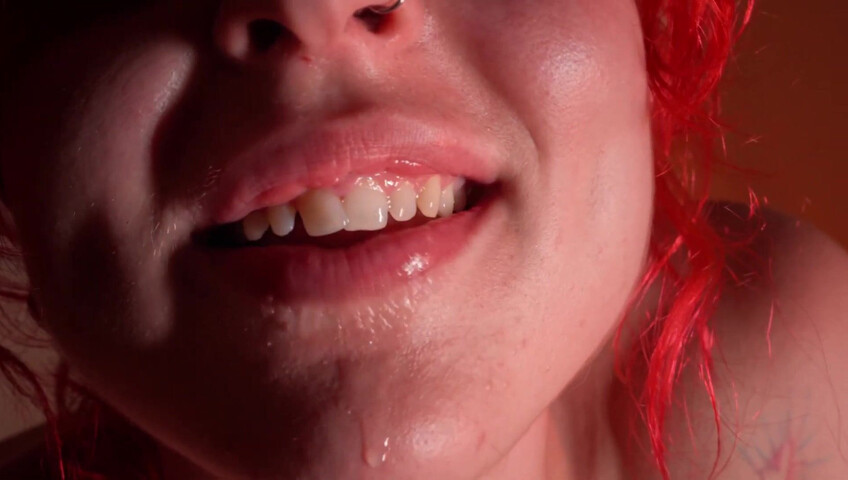 The Sounds of Girls - ASMR Close Up