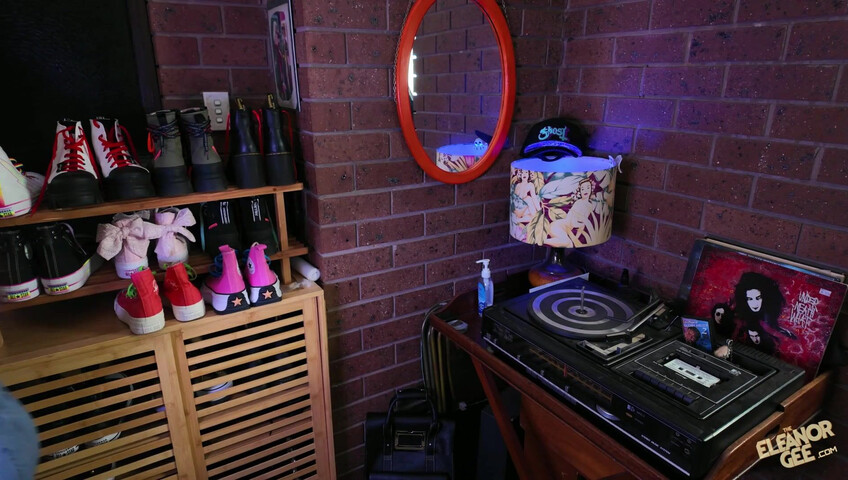 TheEleanorGee - Breed Mommy To Stay