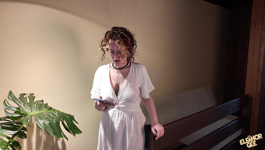 TheEleanorGee - Insecure Mommy