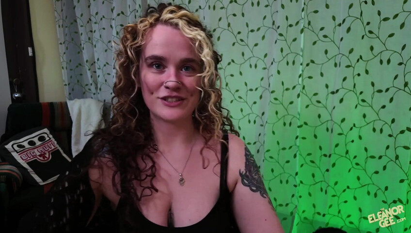 TheEleanorGee - Witch Bestie Lends a Helping Hand