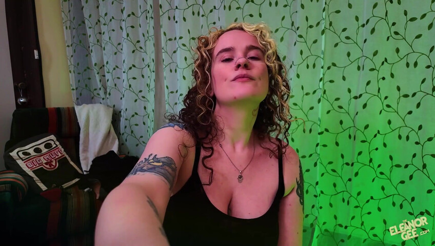 TheEleanorGee - Witch Bestie Lends a Helping Hand