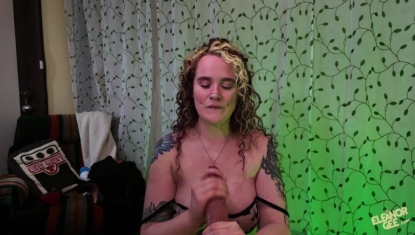 TheEleanorGee - Witch Bestie Lends a Helping Hand