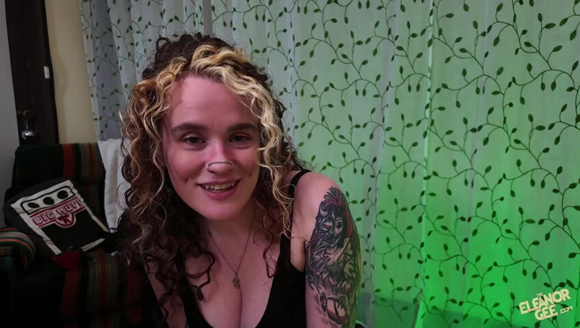 TheEleanorGee - Witch Bestie Lends a Helping Hand