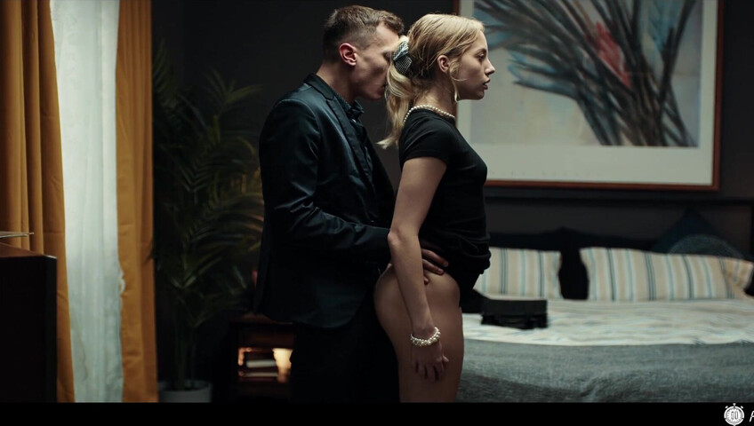 Time Freeze - Soho Spiral - Bella Spark