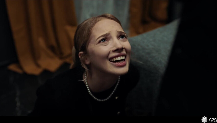 Time Freeze - Soho Spiral - Bella Spark