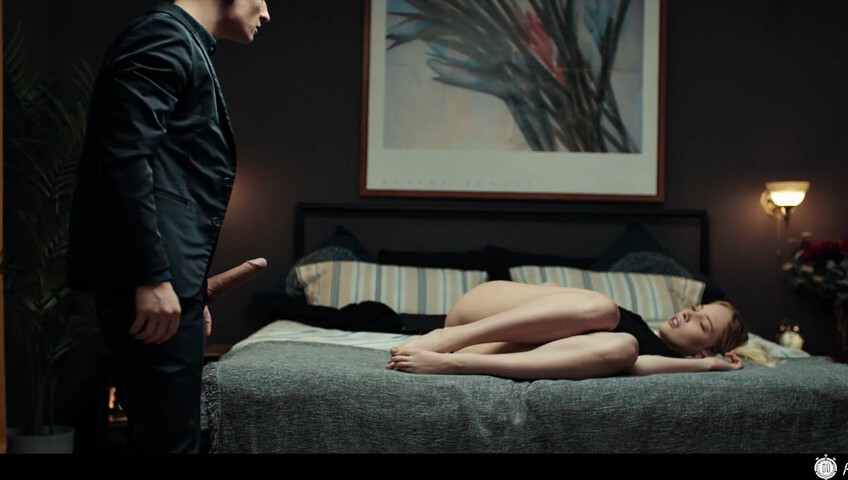 Time Freeze - Soho Spiral - Bella Spark