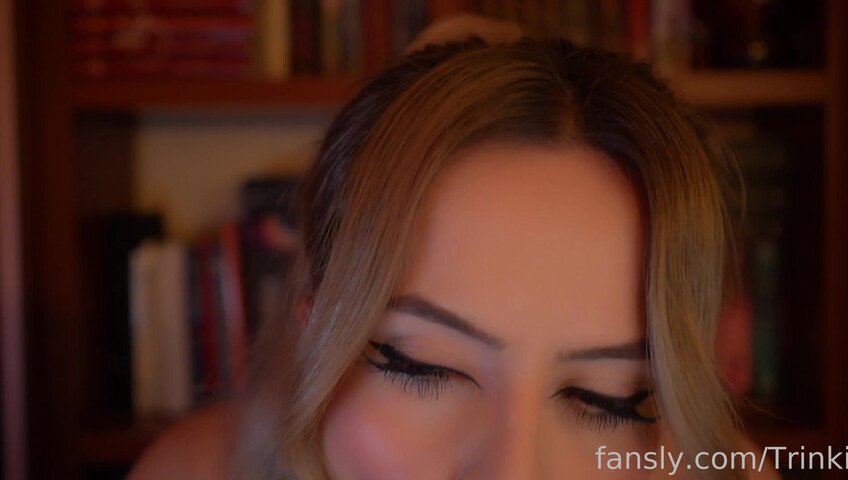 Trinki ASMR | ALL ABOUT SUCKING