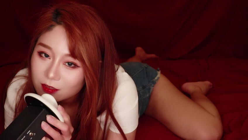 Uying ASMR - Girlfriend Gives You Cozy Sleepy Triggers In Bed to Help You Sleep