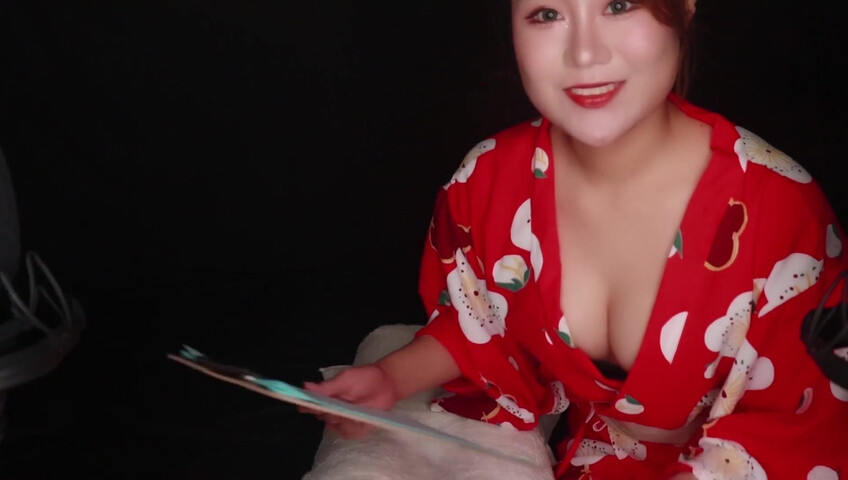 Uying ASMR - Kimono