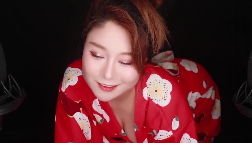 Uying ASMR - Kimono