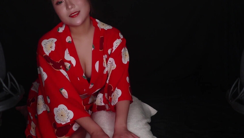 Uying ASMR - Kimono