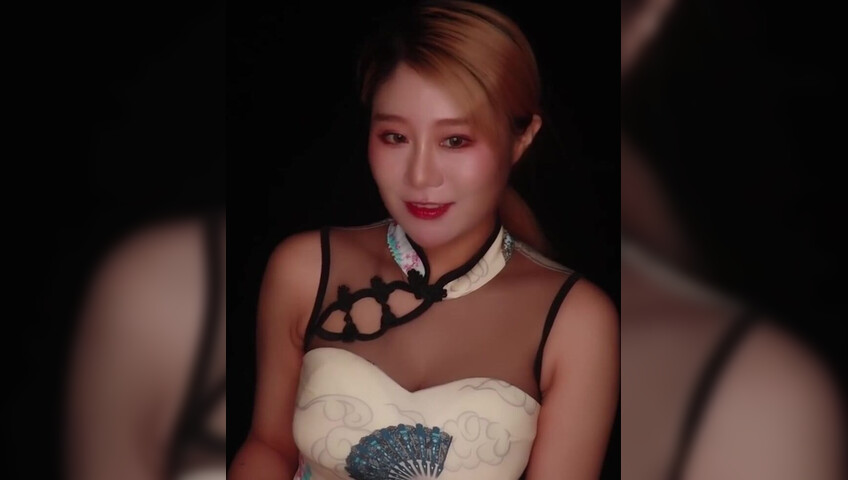 Uying ASMR - Wet Fantasy