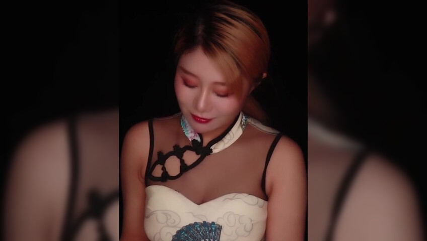 Uying ASMR - Wet Fantasy