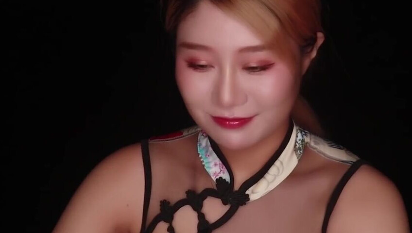 Uying ASMR - Wet Fantasy