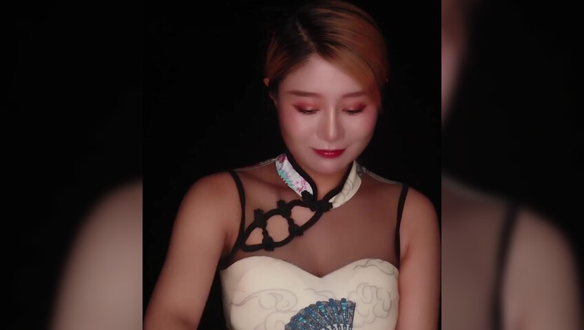 Uying ASMR - Wet Fantasy