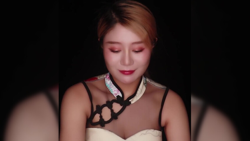 Uying ASMR - Wet Fantasy