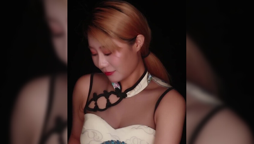 Uying ASMR - Wet Fantasy