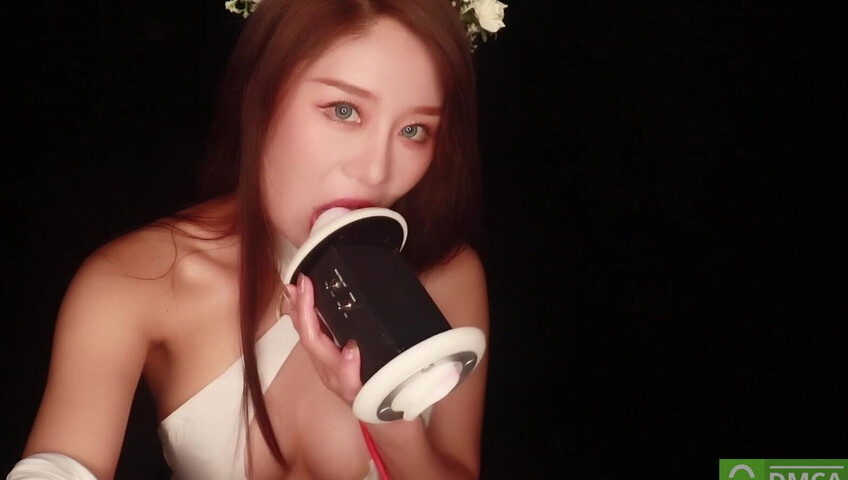 Uying ASMR Tits - Lewd Video Queen