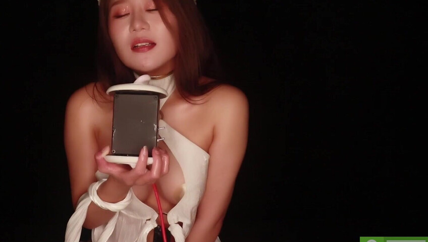 Uying ASMR Tits - Lewd Video Queen