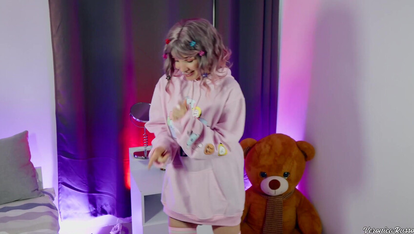 Veronica Russo - Naughty Game Night W Cousin