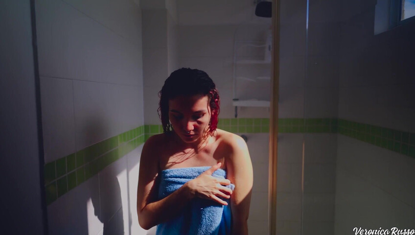 Veronica Russo - Paying The Rent