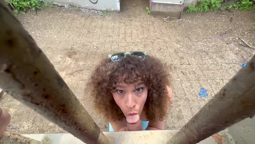 VibeWithMommy - Outdoor Anal