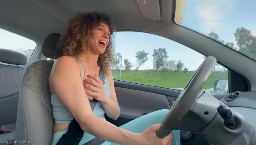 VibeWithMommy - Outdoor Anal