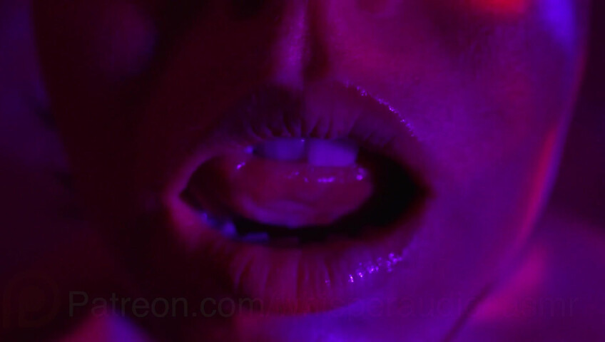 WhisperAudios ASMR - Trippy ASMR Session