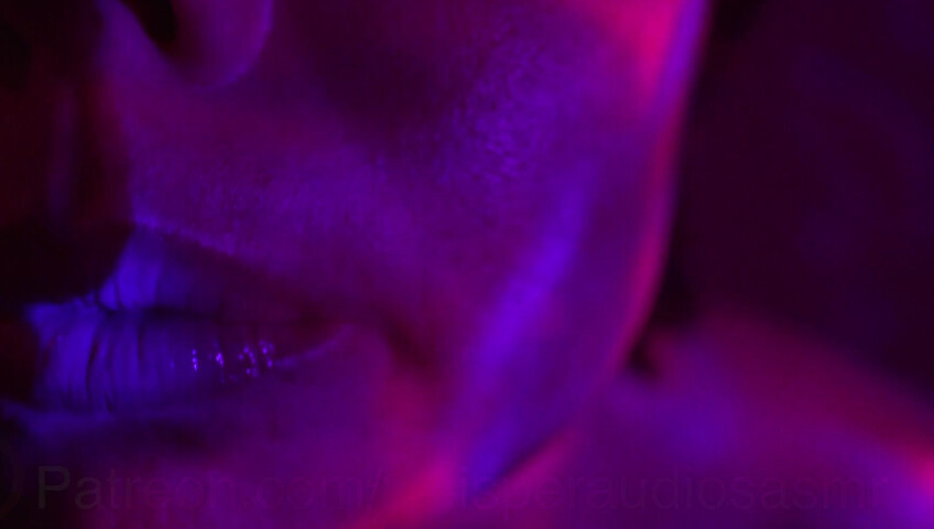 WhisperAudios ASMR - Trippy ASMR Session