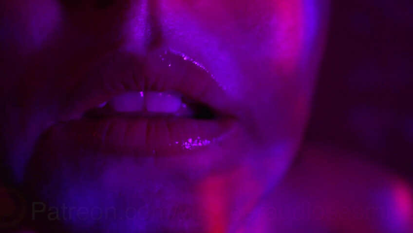 WhisperAudios ASMR - Trippy ASMR Session