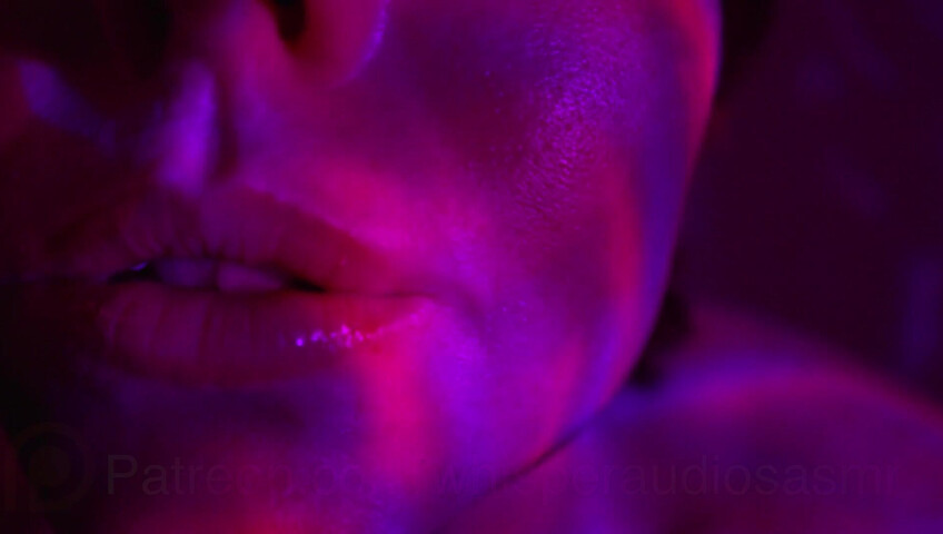 WhisperAudios ASMR - Trippy ASMR Session