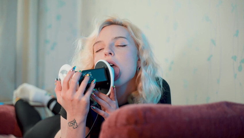 thesounds_of_girls ASMR - Gently Girlfriend Licks Your Ears Intense Mouth Sounds with Elsa (3Dio, 4K)