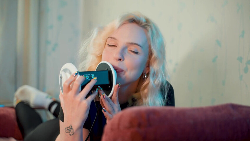 thesounds_of_girls ASMR - Gently Girlfriend Licks Your Ears Intense Mouth Sounds with Elsa (3Dio, 4K)