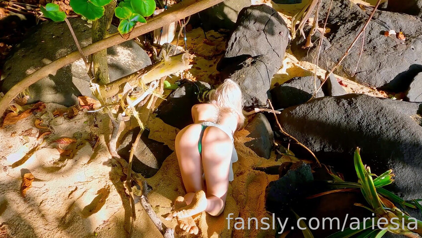 tysria ariesia whosari1414 aleksandraverse SPICY KAUAI BEACH ASMR