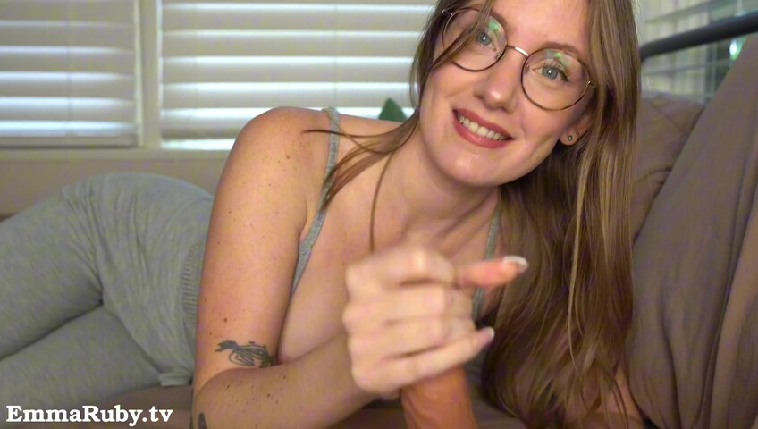 Emma Ruby ASMR - Wake Up Blowjob from your Beautiful Girlfriend