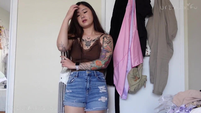 ur2dwaifu – Extorting My step-Sister