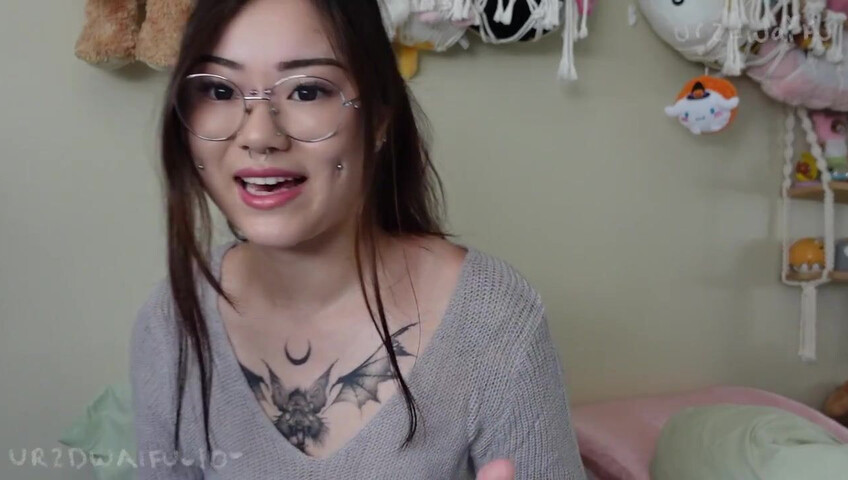 ur2dwaifu – Reluctant step-Mommy