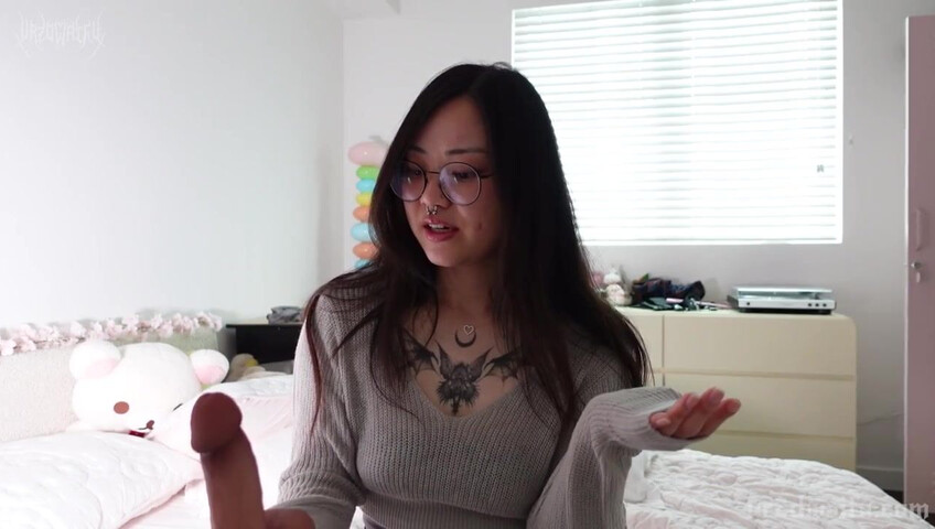 ur2dwaifu – Surprise for step-Mommy