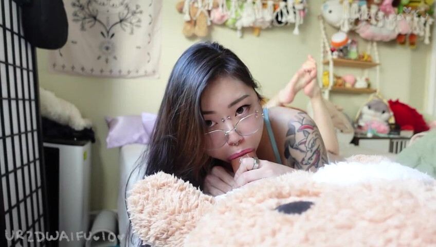 ur2dwaifu – Teasing step-Daddy at Work