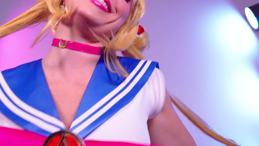 Scarlet Chase - Sailor Moon Fucks Her Holes With Her Moon Stick