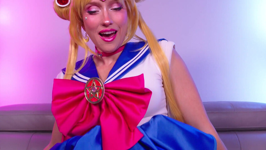 Scarlet Chase - Sailor Moon Fucks Her Holes With Her Moon Stick