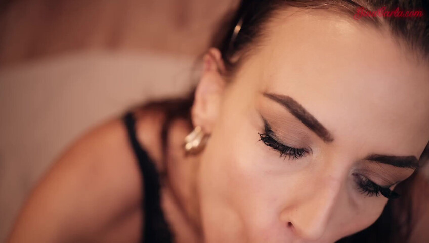 Gina Carla ASMR - 3 January 2026 - Premium ASMR | SUCKY LUCKY SUCKY | Wet Mouth Sounds